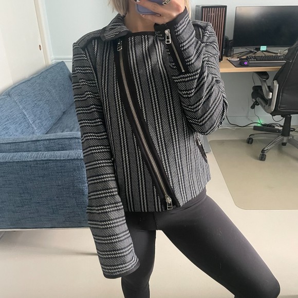 Veronica Beard Full Zip Striped Moto Blazer Navy White 8 - Picture 3 of 8